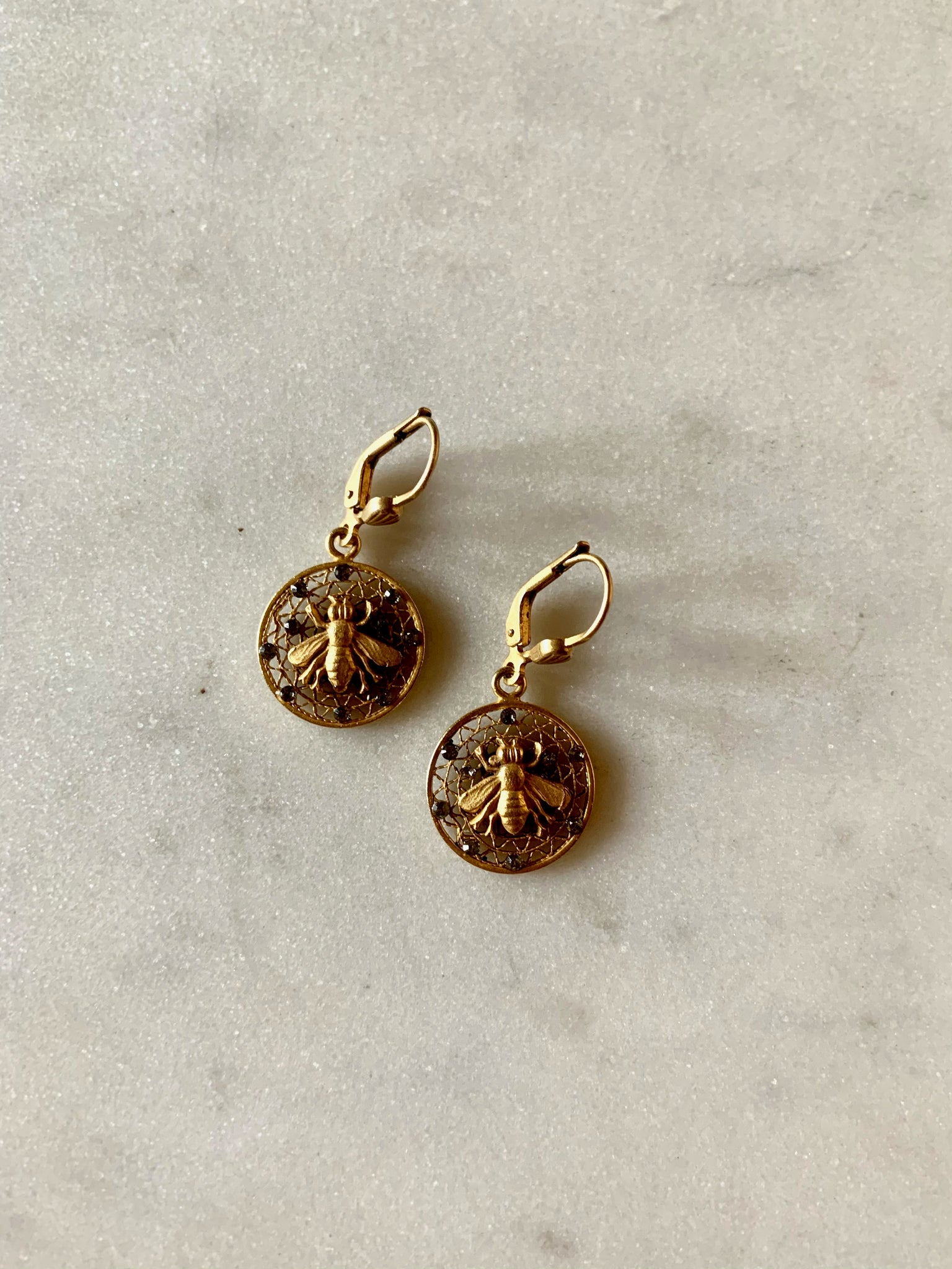 Modern Bea Earring